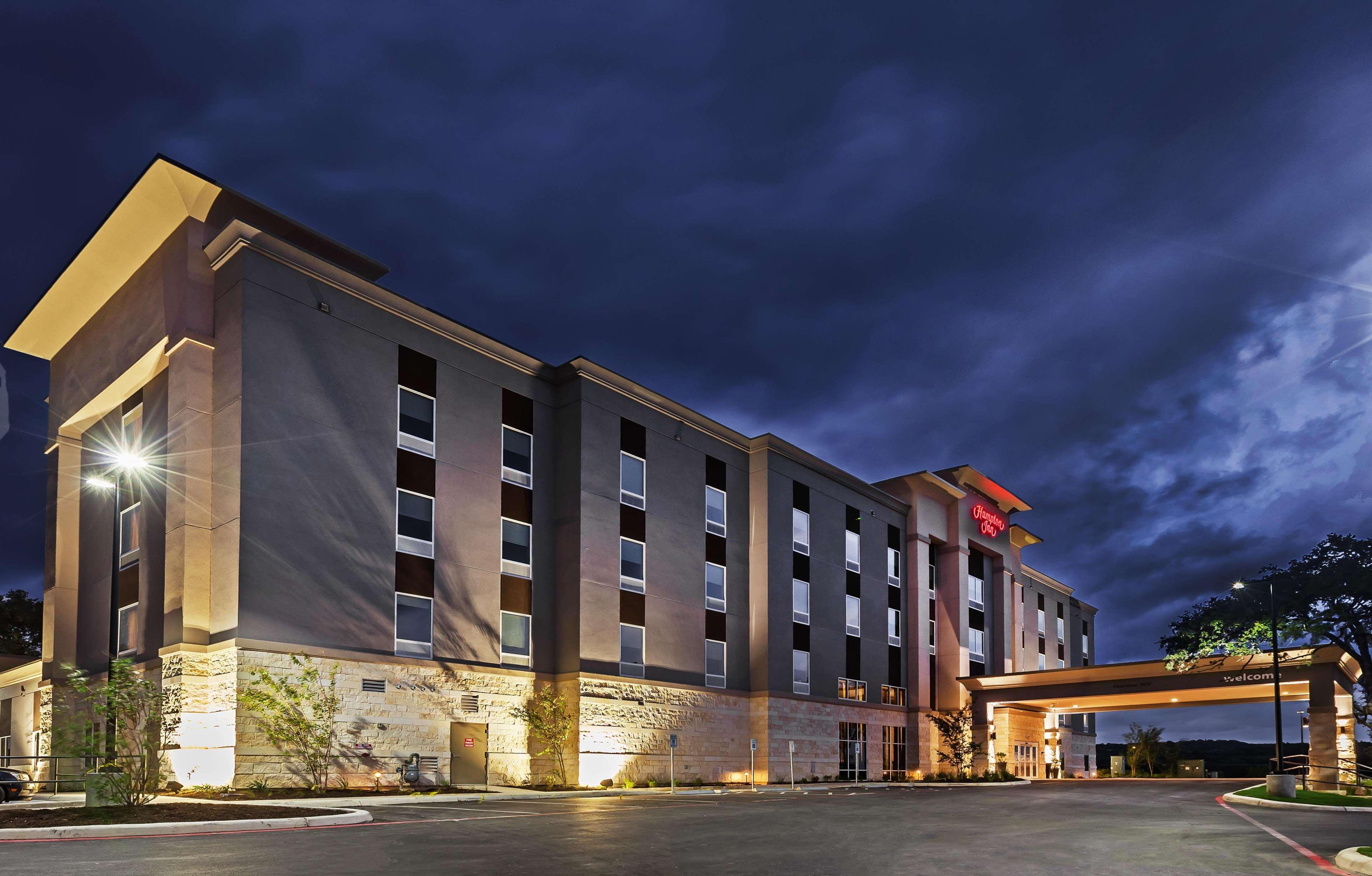 Hampton Inn By Hilton Bulverde Texas Hill Country Bagian luar foto