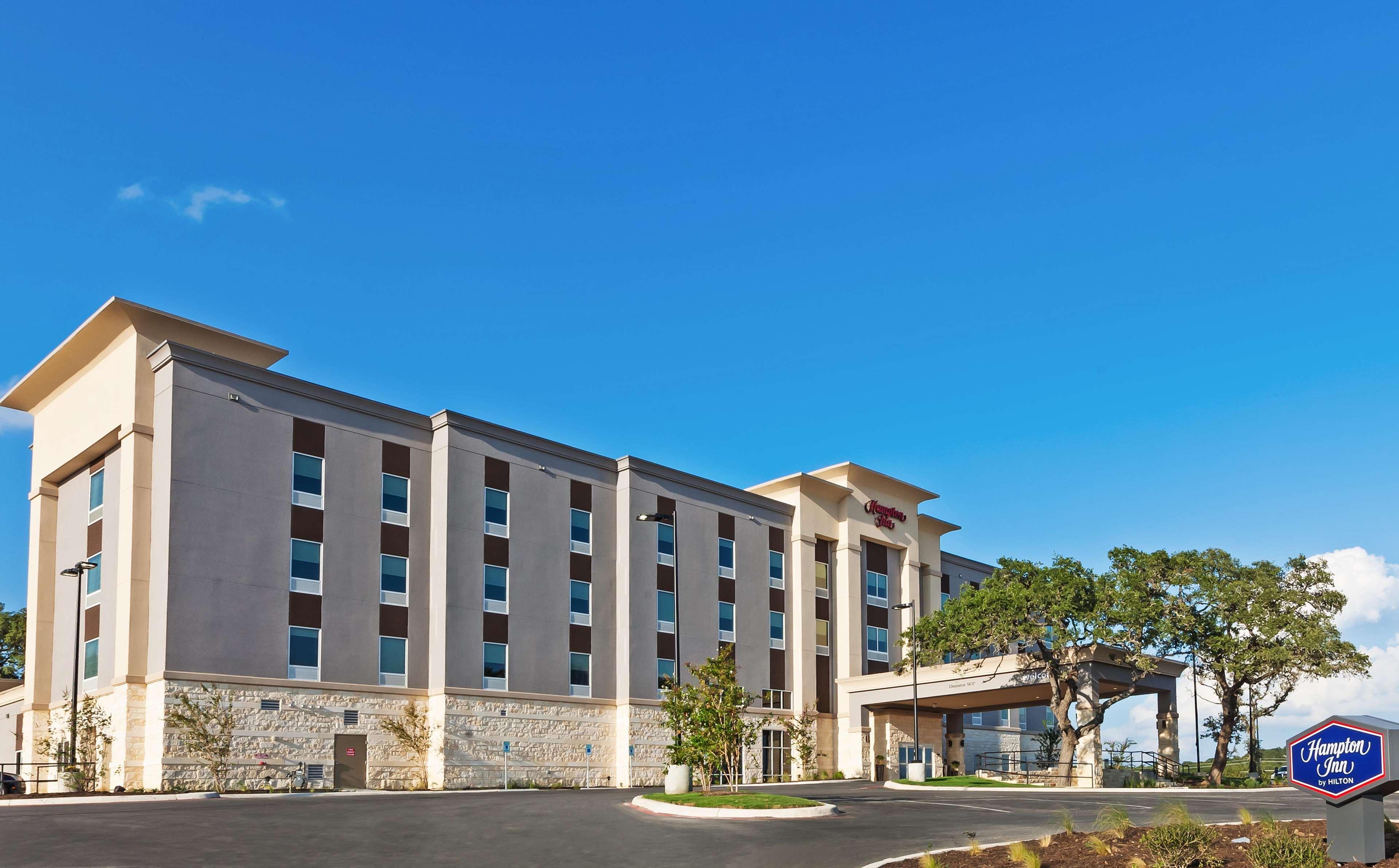 Hampton Inn By Hilton Bulverde Texas Hill Country Bagian luar foto
