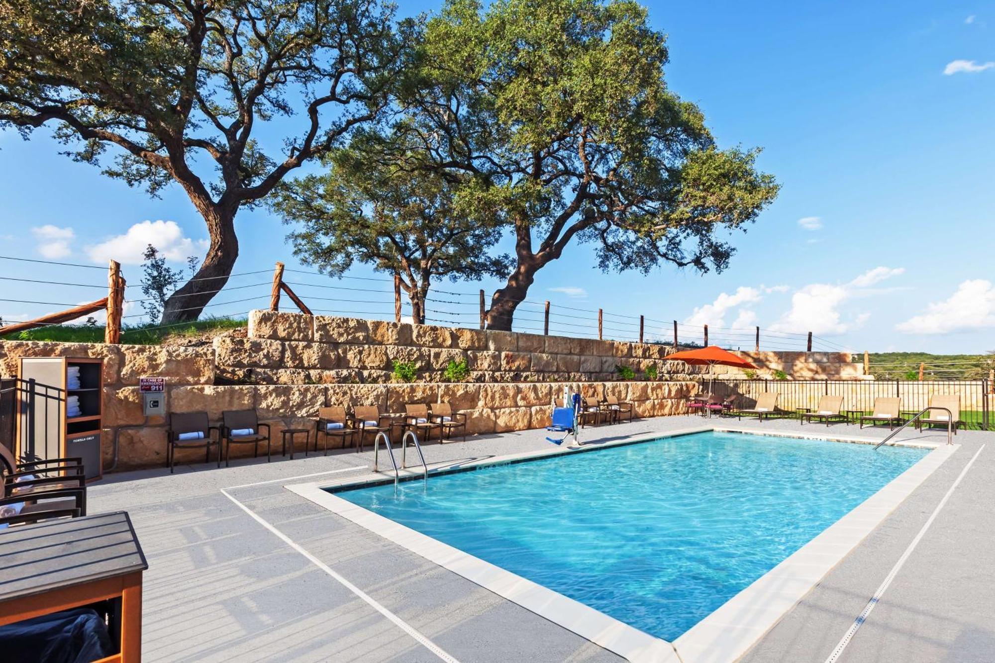 Hampton Inn By Hilton Bulverde Texas Hill Country Bagian luar foto